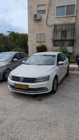 ג'טה  Trendline אוט׳ 1.2 (105 כ״ס)