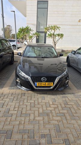 מודעת רכב ניסאן אלטימה
