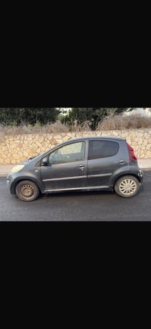 מודעת רכב פיג'ו 107