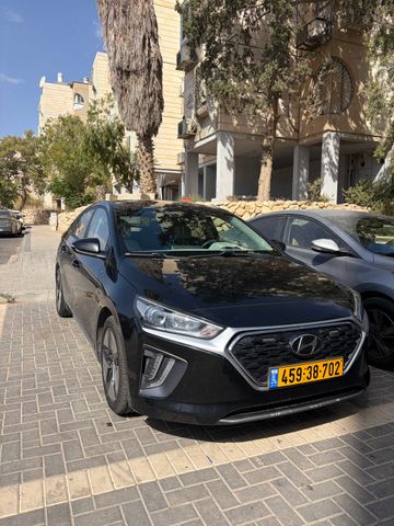 מודעת רכב יונדאי איוניק