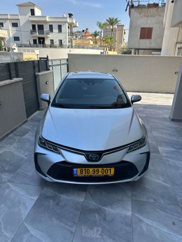 מודעת רכב טויוטה קורולה