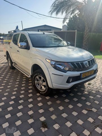 מודעת רכב מיצובישי טרייטון / L200
