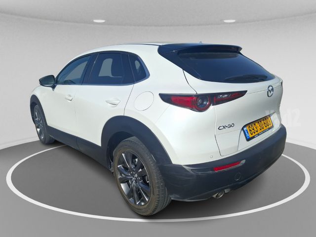 מודעת רכב מאזדה CX-30 1