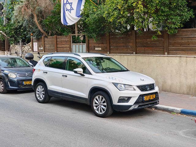 מודעת רכב סיאט אטקה
