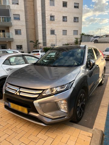 מודעת רכב מיצובישי אקליפס קרוס