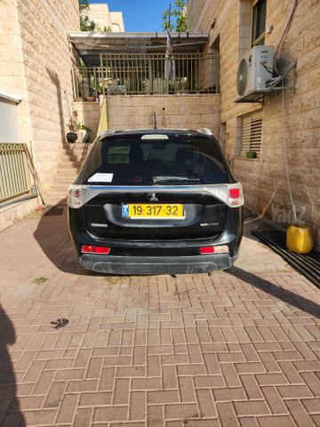 מודעת רכב מיצובישי אאוטלנדר