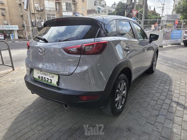 מודעת רכב מאזדה CX-3 1
