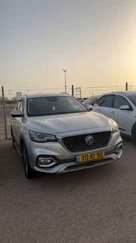 מודעת רכב אם ג'י EHS PHEV