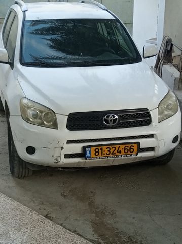 מודעת רכב טויוטה RAV4