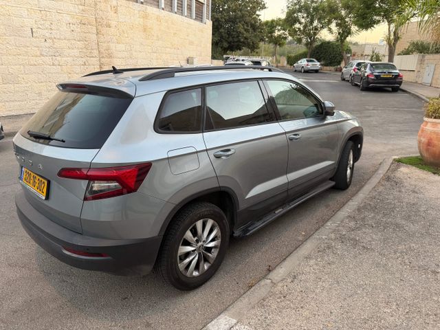 מודעת רכב סקודה קארוק