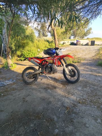 מודעת רכב בטא RR300