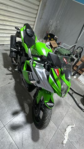 מודעת רכב קאוואסאקי נינג'ה 250R