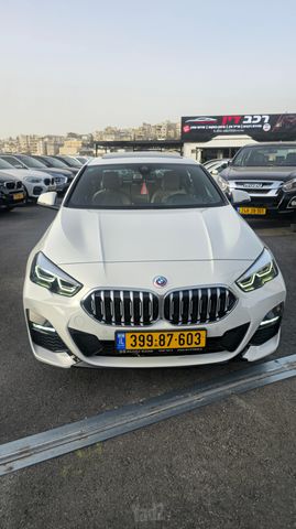 סדרה 2 M-Play Innovation 218i אוט׳ 1.5 (136 כ״ס)