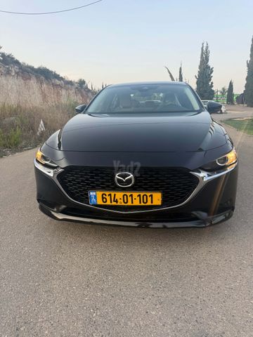 מודעת רכב מאזדה 3
