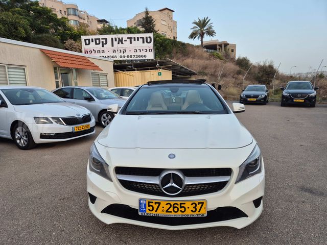 מודעת רכב מרצדס-בנץ CLA