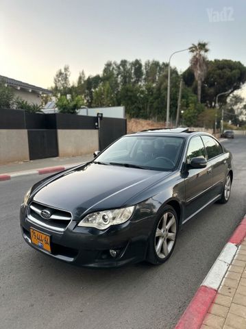 מודעת רכב סובארו B4/לגאסי