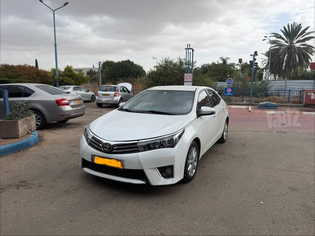 מודעת רכב טויוטה קורולה