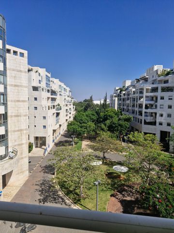 דירה להשכרה בתל אביב יפו (תיווך) — 4