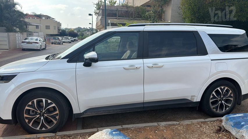 מודעת רכב קיה קרניבל