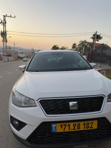 מודעת רכב סיאט ארונה