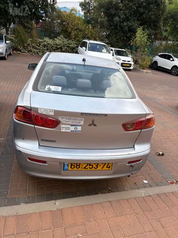 מודעת רכב מיצובישי לנסר