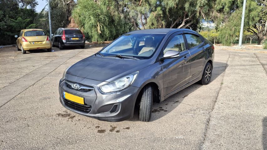 מודעת רכב יונדאי אקסנט i25