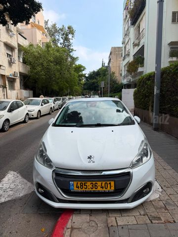 מודעת רכב פיג'ו 208