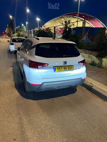 מודעת רכב סיאט ארונה
