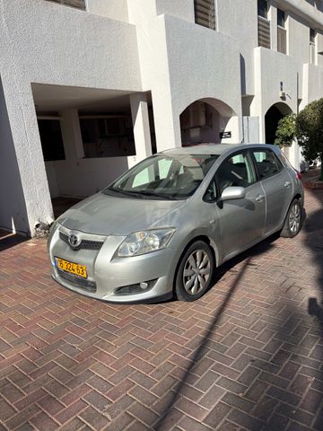מודעת רכב טויוטה אוריס