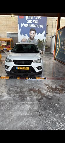 מודעת רכב סיאט ארונה