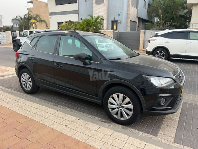 מודעת רכב סיאט ארונה