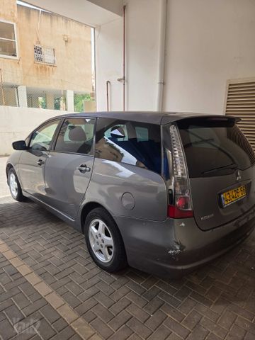 מודעת רכב מיצובישי גרנדיס
