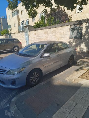 מודעת רכב טויוטה קורולה