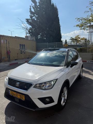 מודעת רכב סיאט ארונה