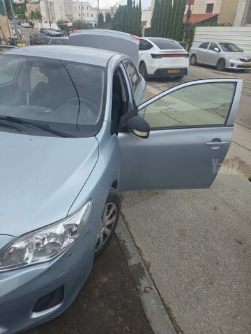 מודעת רכב טויוטה קורולה