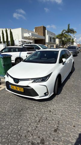 מודעת רכב טויוטה קורולה