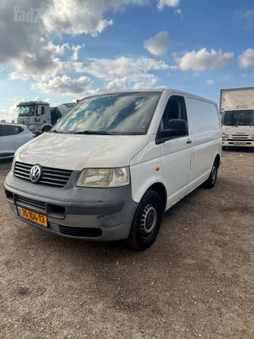 טרנספורטר 4X2 ידני וואן גדול 3 מק 3 דל 1.9 (85 כ״ס)