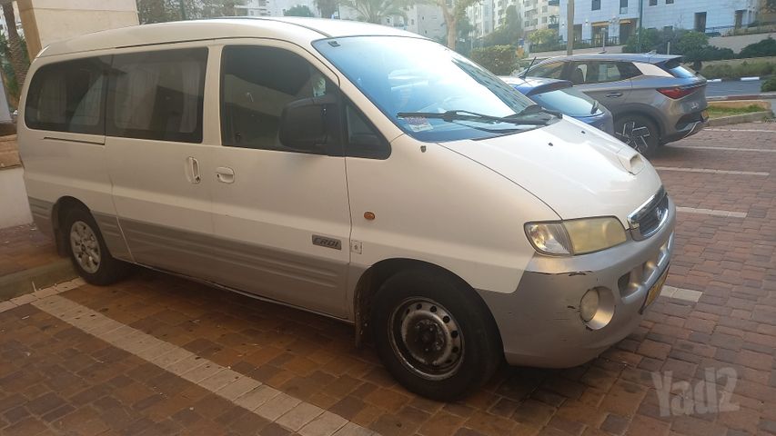 מודעת רכב יונדאי H-1 / i800