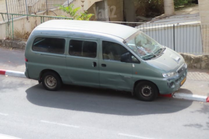 מודעת רכב יונדאי H-1 / i800