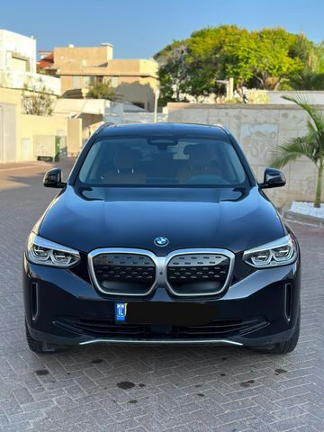 מודעת רכב ב מ וו iX3