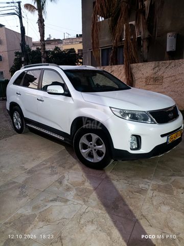 מודעת רכב קיה סורנטו