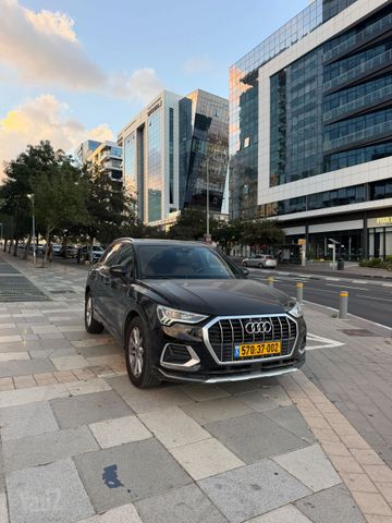 מודעת רכב אאודי Q3