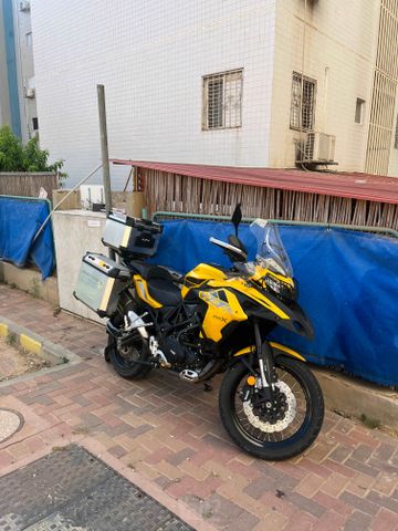 מודעת רכב בנלי TRK 502
