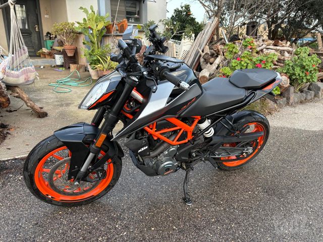 מודעת רכב KTM Naked Duke 390