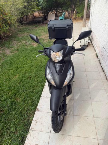 מודעת רכב הונדה VISION110