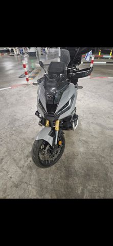 מודעת רכב הונדה X-ADV750