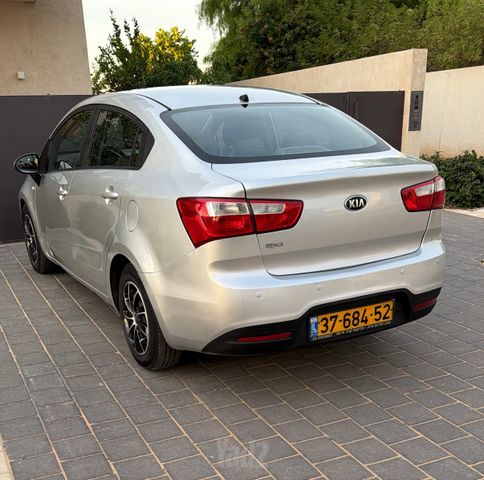 מודעת רכב קיה ריו