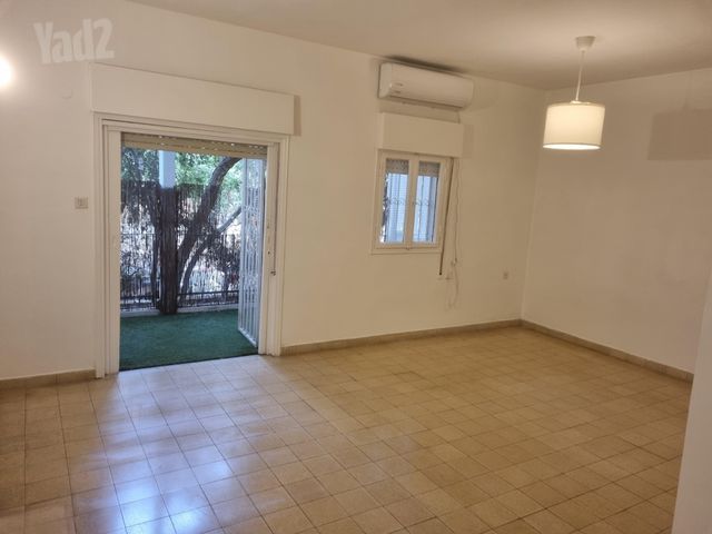 עציון 4
