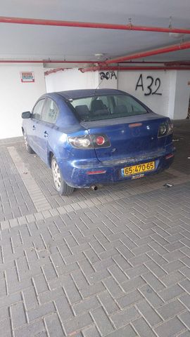 מודעת רכב מאזדה 3