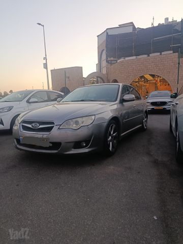 מודעת רכב סובארו B4/לגאסי